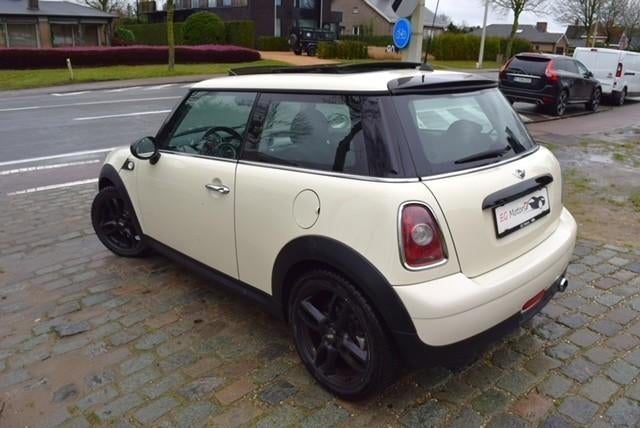 Mini Cooper 1.4i/Airco/Pano/HISTORY/GARANTIE, Auto's, Mini, Voorwielaandrijving, 4 zetels, Stof, Zwart