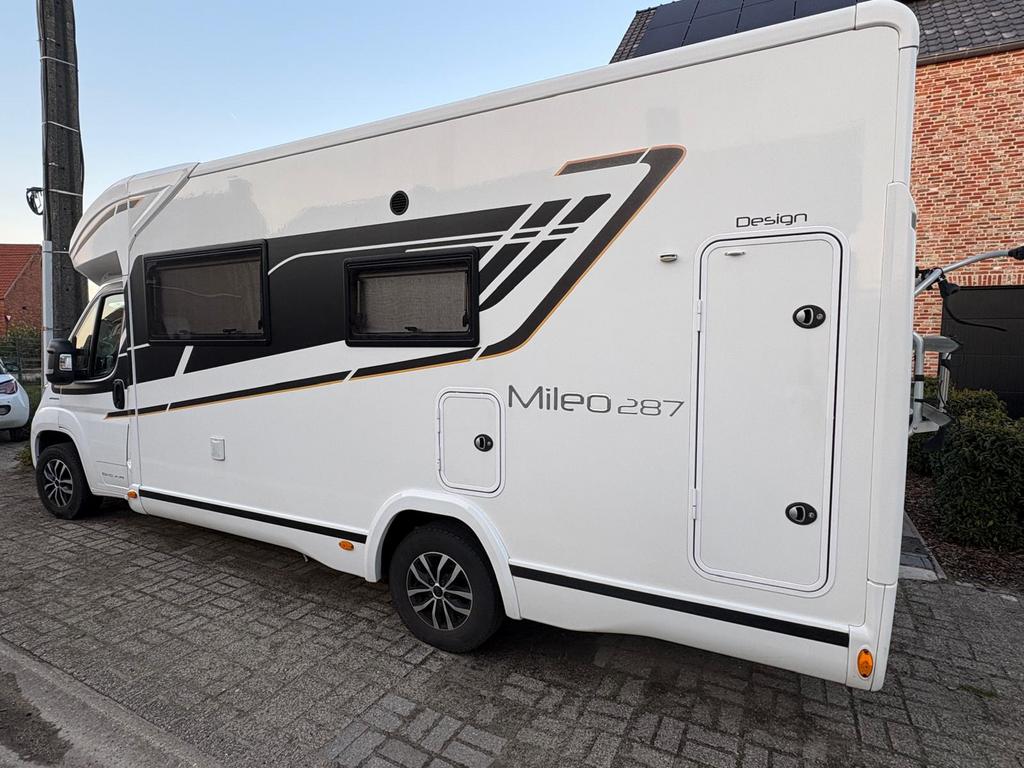 Benimar Mileo 287, Caravanes & Camping, Camping-cars, Siège de train, Jusqu'à 4, 6 à 7 mètres, Auvent