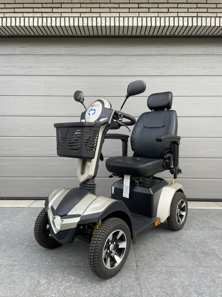 Scootmobiel Vermeiren Mercurius 4D elektrische scooter, Diversen, Rolstoelen, Zo goed als nieuw, Inklapbaar, Ophalen of Verzenden