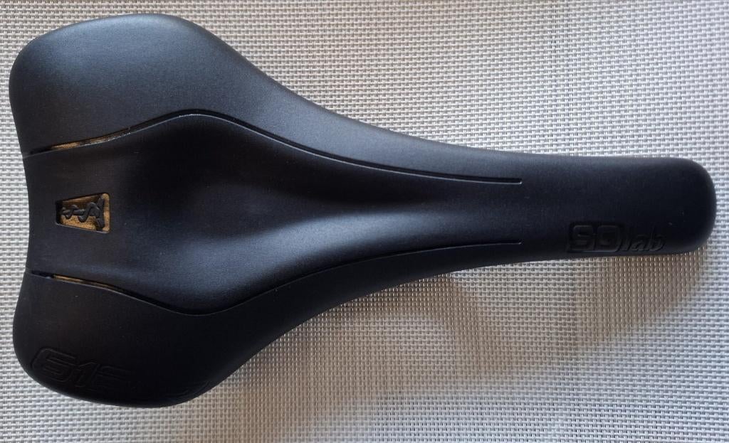 2x SQLAB 612 ERGOWAVE R S-TUBE ZADEL ZWART 13 cm, Fietsen en Brommers, Fietsonderdelen, Ophalen of Verzenden, Gebruikt, Racefiets