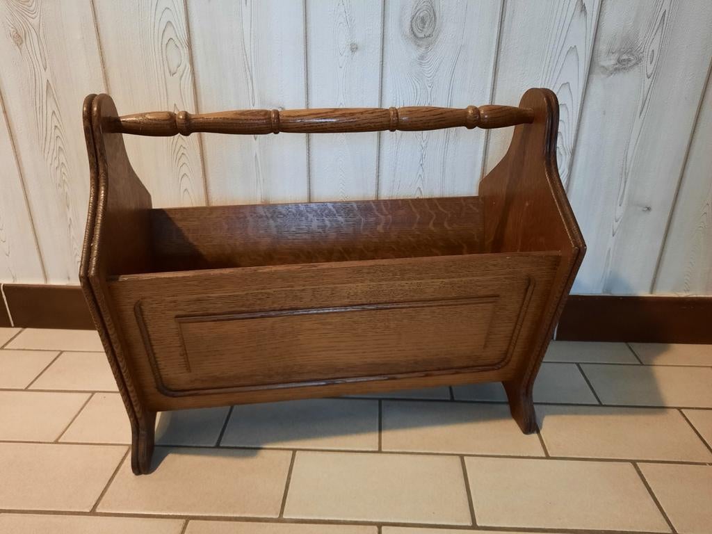 Eiken krantenhouder, Huis en Inrichting, Ophalen