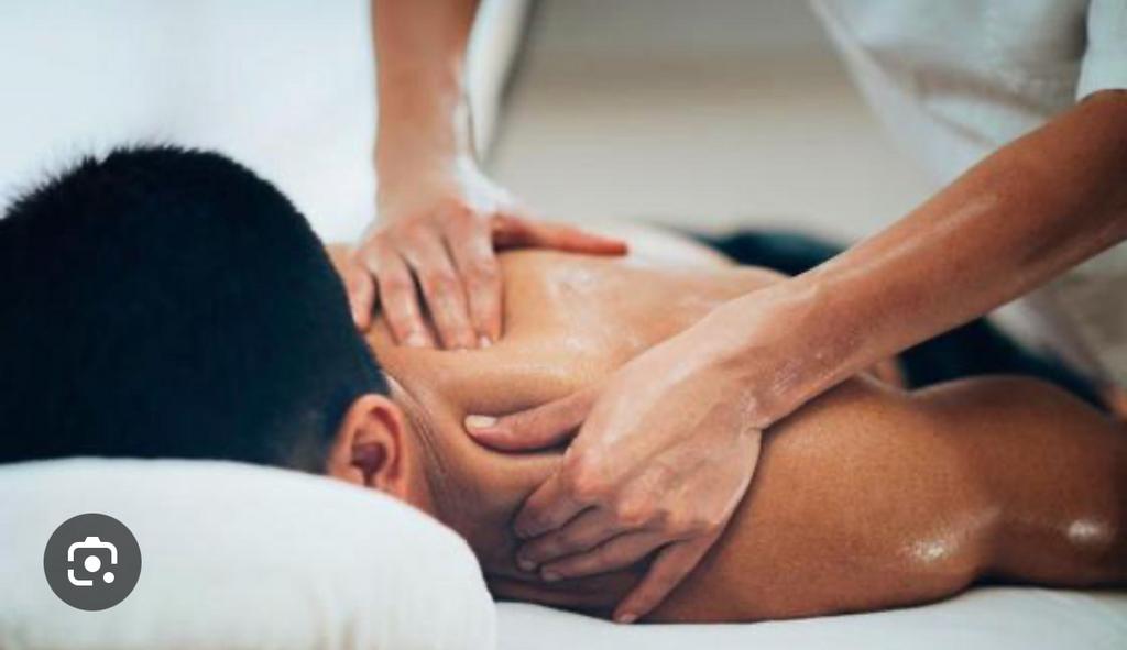 Cherche masseuse, Vêtements | Femmes, Enlèvement ou Envoi