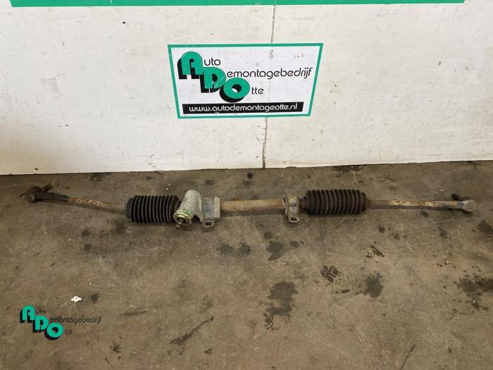 Crémaillère de direction d'un Toyota Starlet (Starlet 90-), -, 3 mois de garantie, Toyota, Utilisé