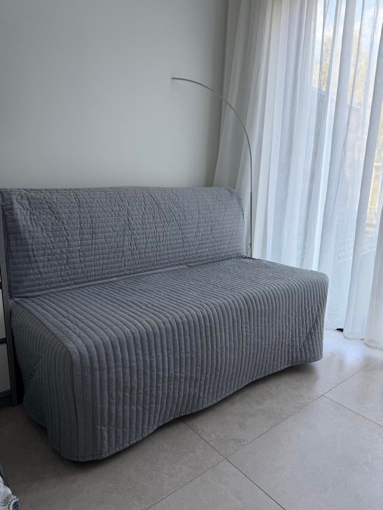Kleine sofa slaapbank zitbank 140 cm Ikea Lycksele Murbo, Huis en Inrichting, Ophalen, Zo goed als nieuw