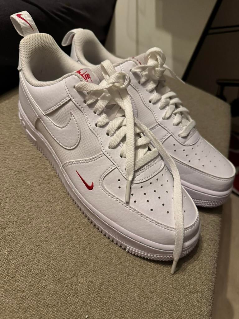 Nike Air Force 1, Enlèvement ou Envoi, Comme neuf, Chaussures de sport, Blanc