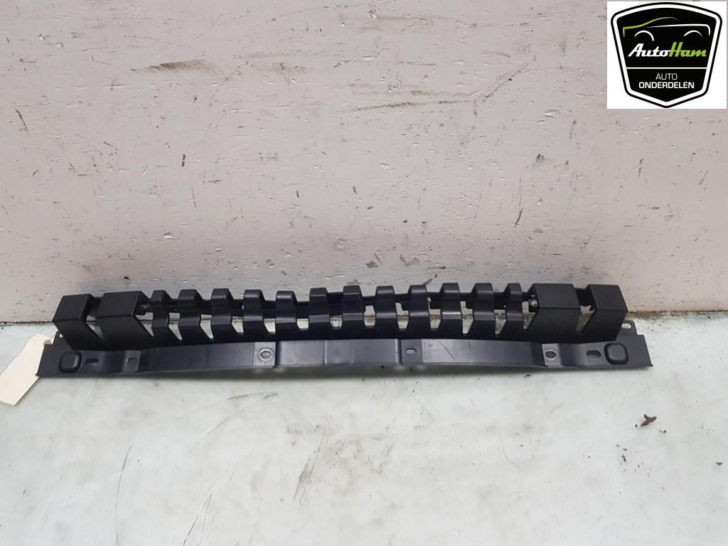 BUMPERFRAME VOOR Land + Range Rover Range Rover V (LK), Dhr. J. Ham, Administratie@autoham.nl, Nijkerkerstraat 27a 27a
3821 CD  AMERSFOORT, NL