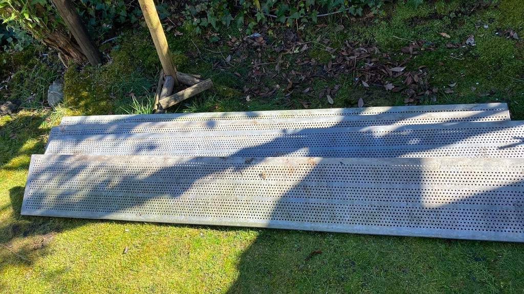 5 oprijplaten  2meter aluminium, Doe-het-zelf en Bouw, Platen en Panelen, Ophalen, Zo goed als nieuw, Overige materialen, 20 tot 50 mm