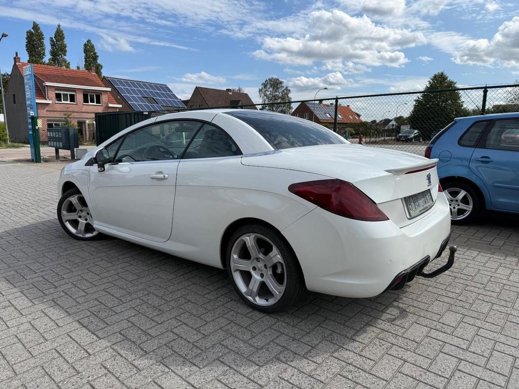 Peugeot 308 Cabrio 1.6 Benzine | Trekhaak | 1 JAAR GARANTIE, Auto's, Voorwielaandrijving, 4 zetels, Gebruikt, 110 kW