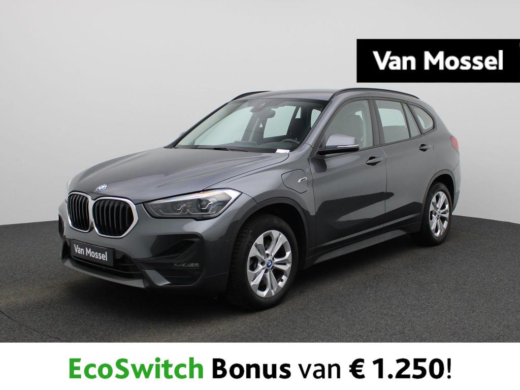 BMW X1 xDrive25e (162 kW), Stof, Gebruikt, Traction-control, 1820 kg