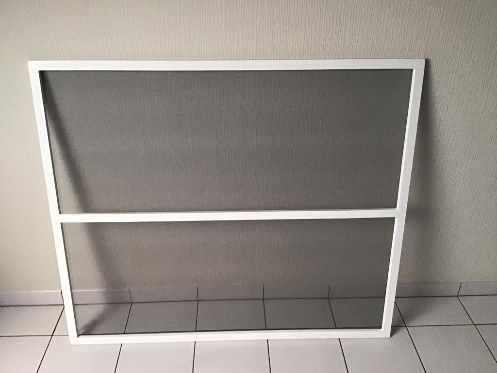 Jaloezien, Ophalen of Verzenden, Zo goed als nieuw