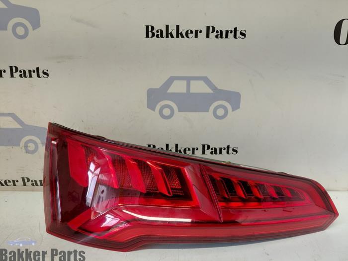 Feu arrière gauche d'un Audi Q5, Autos : Pièces & Accessoires, -, -, 3 mois de garantie, Audi