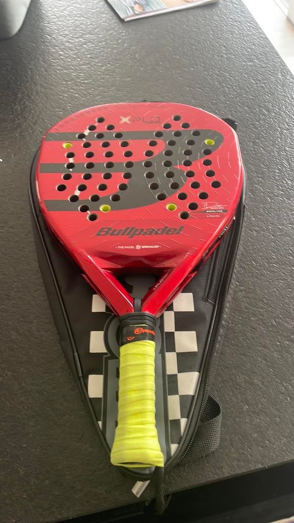 Padelracket bullpadel Xplo comfort, Sport en Fitness, Padel, Ophalen of Verzenden, Gebruikt, Padelracket