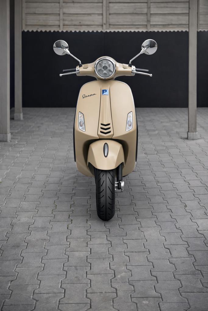 Vespa Primavera 45 km/u – 109 km – Nieuwstaat, Fietsen en Brommers, Scooters | Vespa, Zo goed als nieuw, Overige modellen, Klasse B (45 km/u)