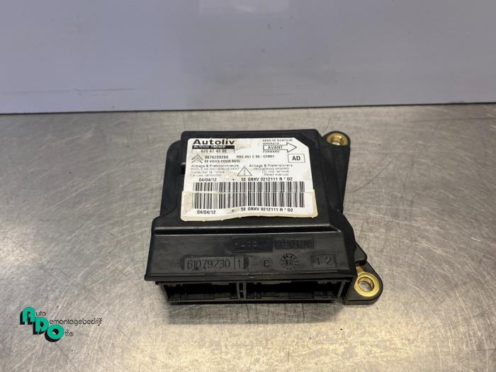 Module airbag d'un Citroen DS3 (DS3 10-), Autos : Pièces & Accessoires, Électronique & Câbles, Citroën, Utilisé, 3 mois de garantie