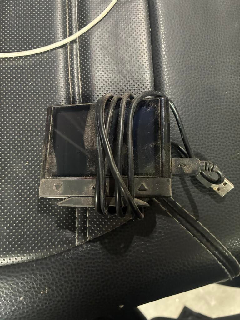 Coyote mini, Enlèvement, Comme neuf