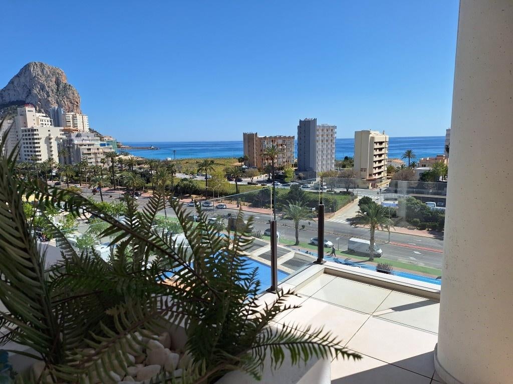 À louer à Calpe : appartement neuf avec vue sublime, Ville, Costa Blanca, 4 personnes, Appartement
