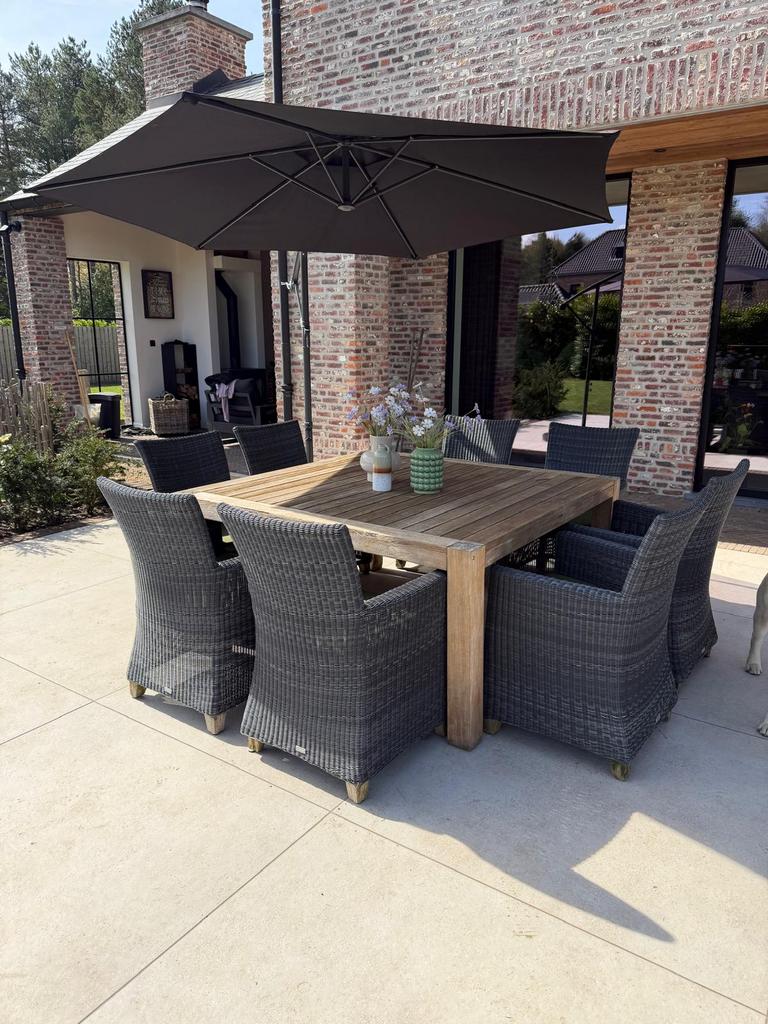 Tuintafel met 8 stoelen + parasol, Ophalen, Stoel
