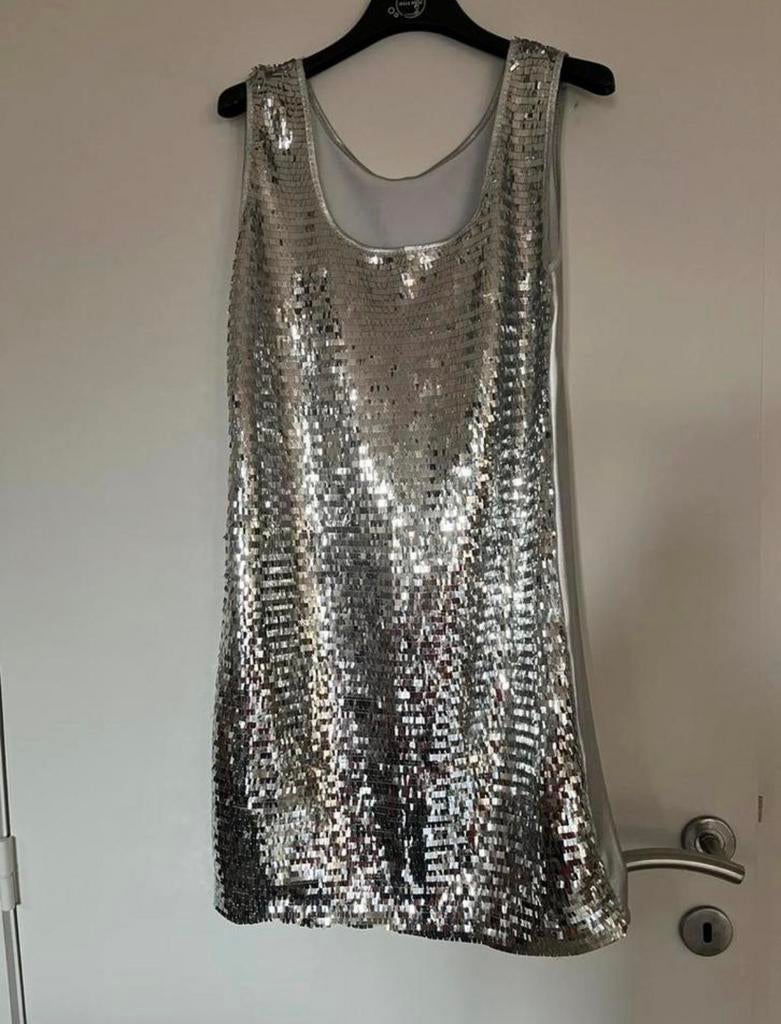 Pailletten zilver jurkje M kort met accessoires, Verzenden, Zo goed als nieuw