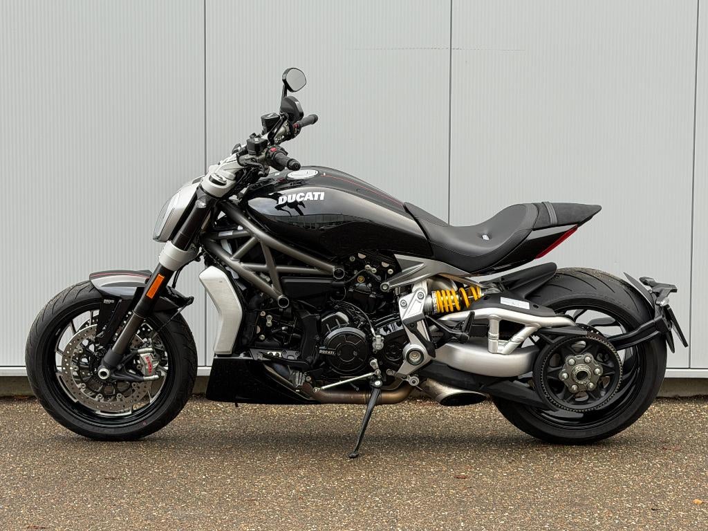 Ducati XDiavel S / Termignoni / 2024-2400km / Garantie 2028, Motoren, 2 cilinders, Traction Control, Motorrijbewijs A, Bedrijf