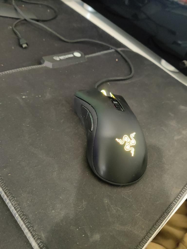 Razer Deathadder v2, Computers en Software, Muizen, Ophalen, Rechtshandig, Muis, Gaming muis
