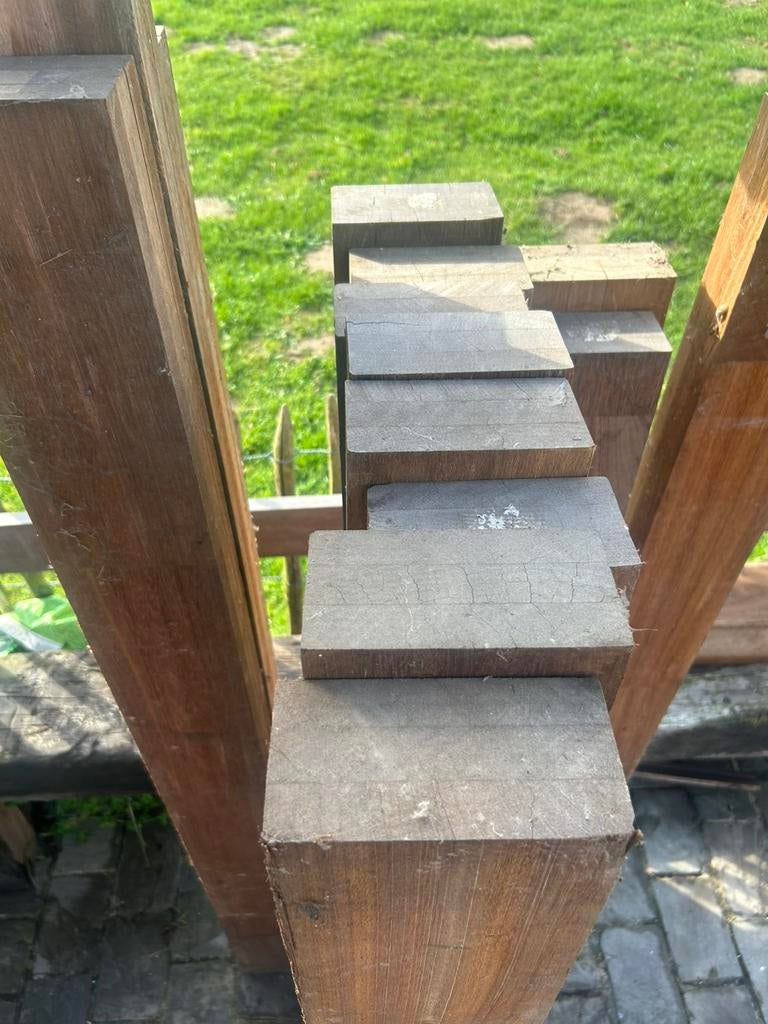 Lot tropical palen hardhout stuks 45€!!!, Ophalen, Palen, Hardhout