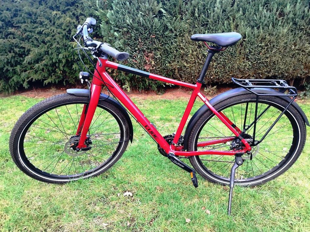 CUBE TRAVEL Fiets - 2 Jaar Oud - Carbon - Met Garantie, Fietsen en Brommers, Ophalen, Zo goed als nieuw