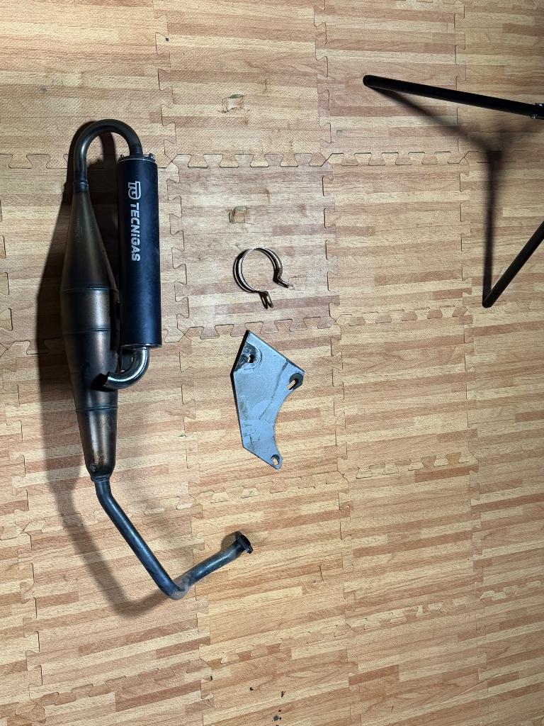 Pots d’échappement 4 temps, Vélos & Vélomoteurs, Enlèvement, Comme neuf, Pot d'échappement, Tecnigas