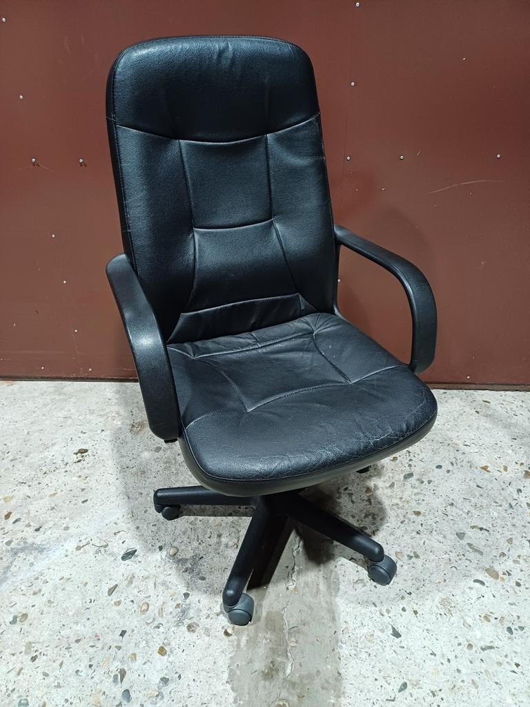 Bureaustoel, Ophalen, Bureaustoel