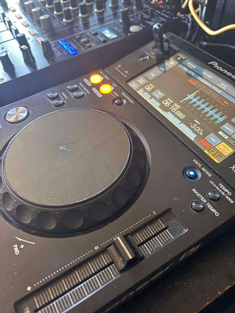 Pioneer dj XDJ-700 multiplayer, Musique & Instruments, DJ sets & Platines, Enlèvement ou Envoi, Comme neuf, Pioneer