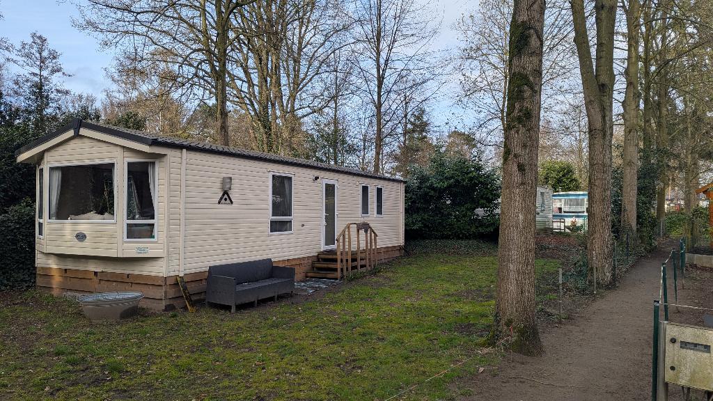 Stacaravan in Olen, Caravans en Kamperen, Tot en met 4