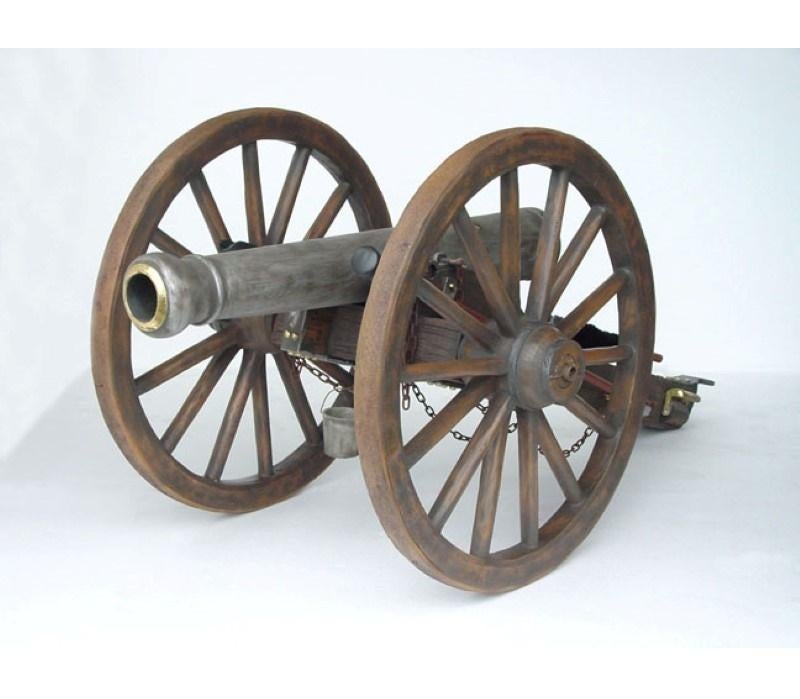 Canon avec roues de chariot — Longueur du canon 82 cm, Enlèvement, Neuf