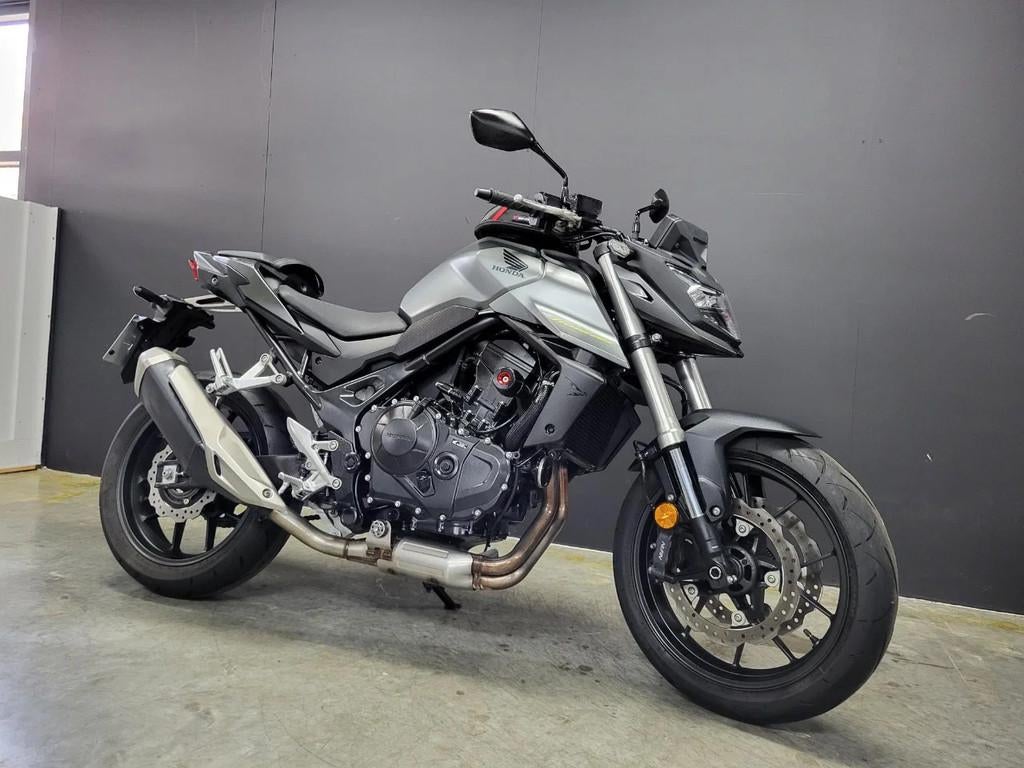 Honda Hornet 750 met Honda garantie en assistance (bj 2024), 750 cc, Bedrijf, Meer dan 35 kW, Overig