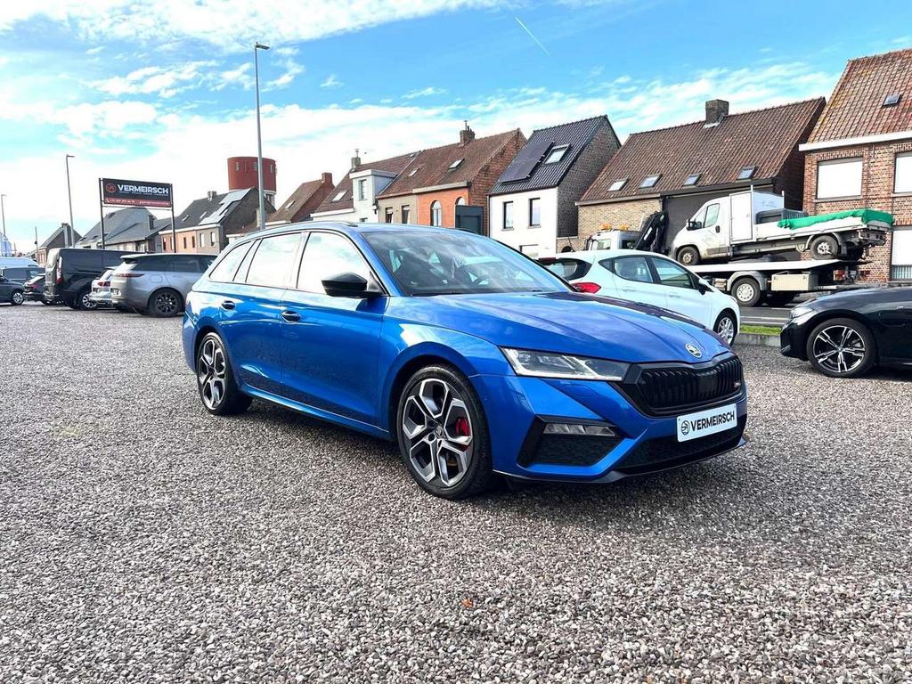 Skoda Octavia Octavia Combi 2.0 TSI DSG RS*FULL-OPTION*PANO, Autos, Achat, 0 kg, 5 portes, Automatique