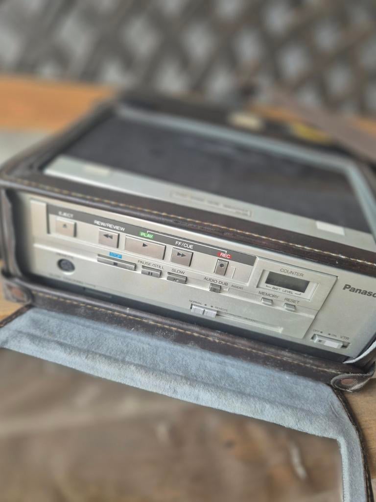1983 Panasonic NV-100 VHS-videorecorder video, Audio, Tv en Foto, Videospelers, Ophalen