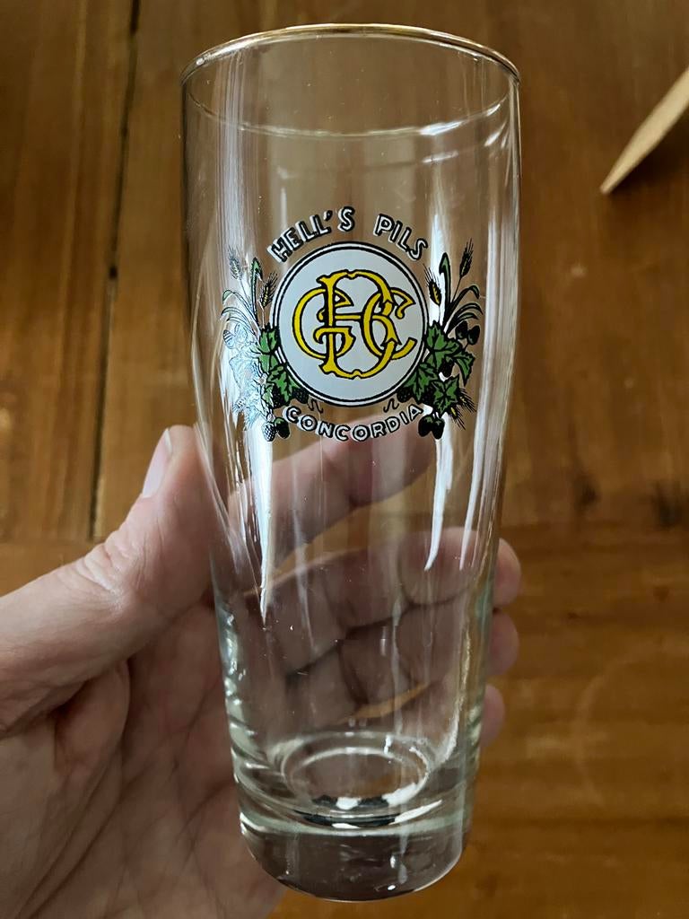 Hell’s Pils Concordia Geraardsbergen, Enlèvement ou Envoi, Utilisé, Verre à bière