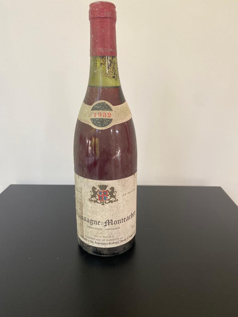 Chassagne Montrachet AOC 1982 Moreteaux MEB Hermi de Nantoux, Enlèvement ou Envoi, Pleine, Vin blanc, Utilisé