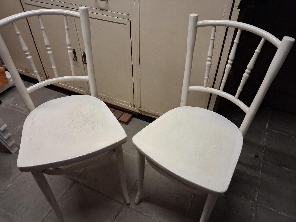 CHAISES  THONET ANCIENNES EN BOIS, Maison & Meubles, Enlèvement, Utilisé, Bois, Deux