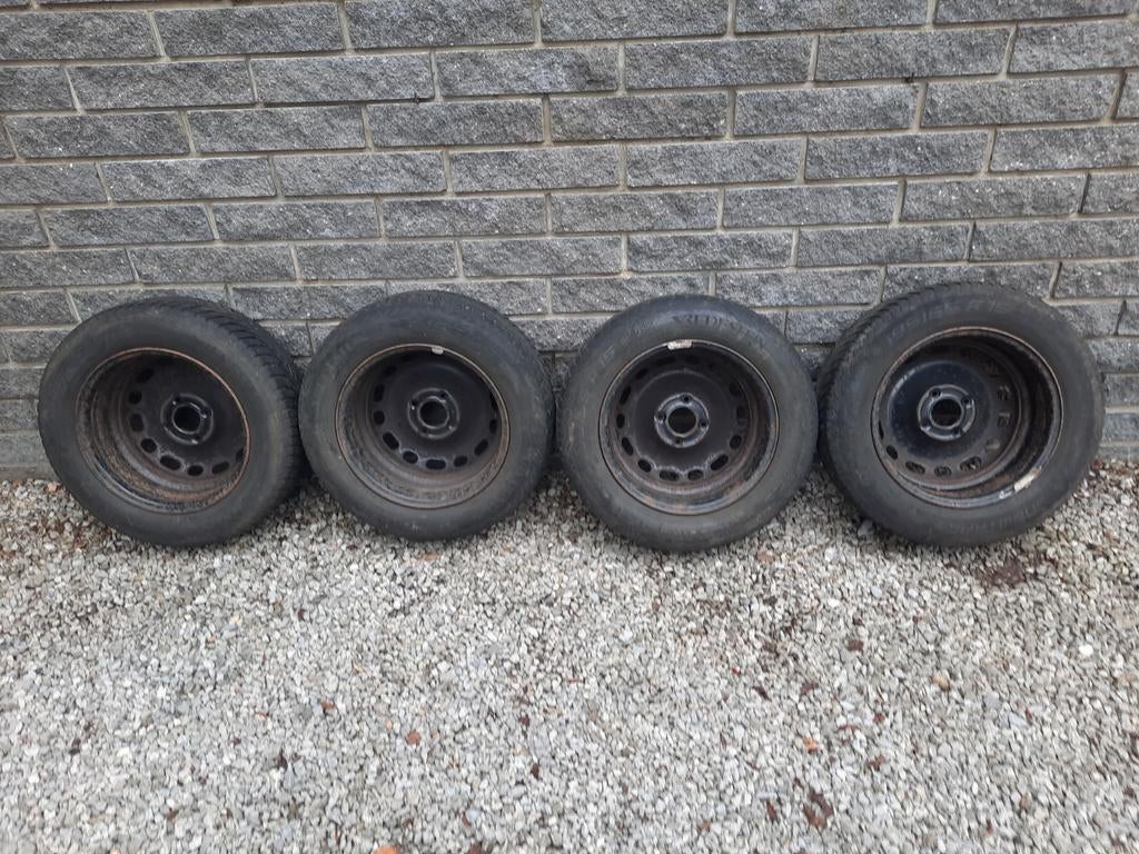 Jantes tôles, Enlèvement, Pneus hiver, Pneu(s)