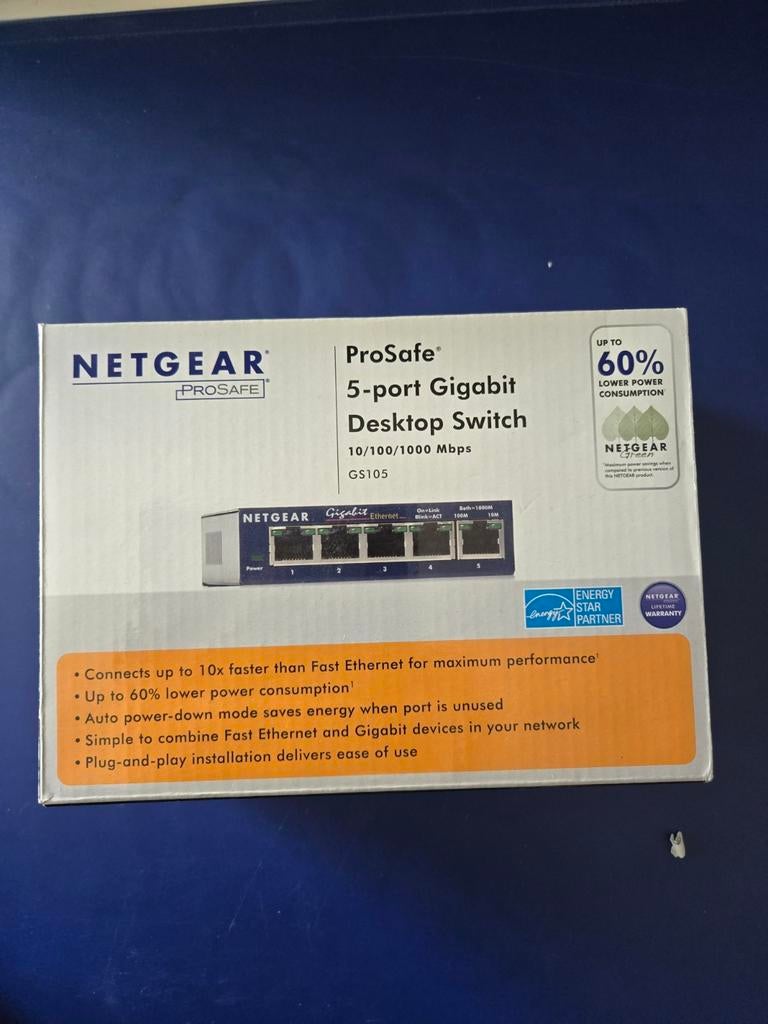 NETGEAR GS105, Ophalen, Zo goed als nieuw