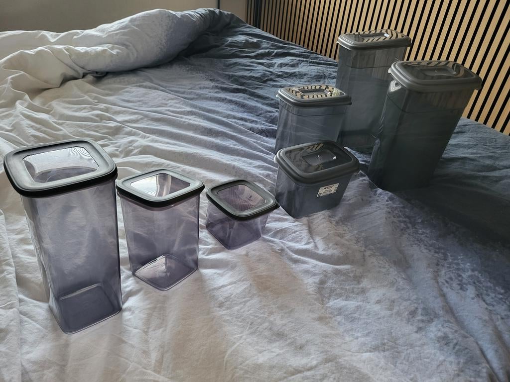 Boîtes de rangement en plastique, Enlèvement, Neuf