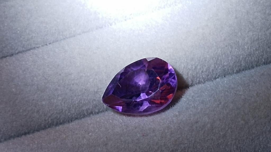 Prachtige natuurlijke onverwarmde amethist uit Afrika, Handtassen en Accessoires, Edelstenen, Ophalen of Verzenden, Nieuw