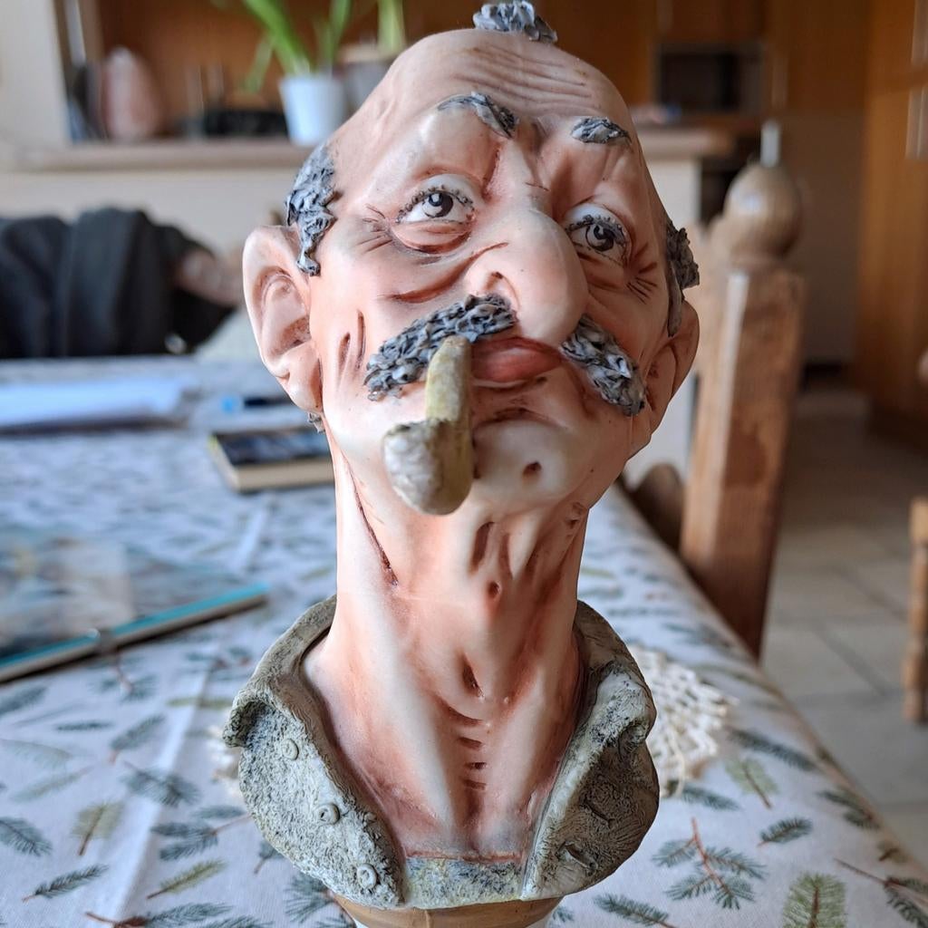 Vieil homme avec une pipe, Collections, Enlèvement ou Envoi