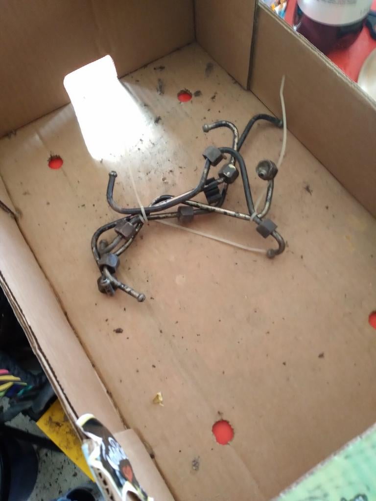 Lignes d'injecteurs diesel Citroën C15, Enlèvement ou Envoi, Citroën