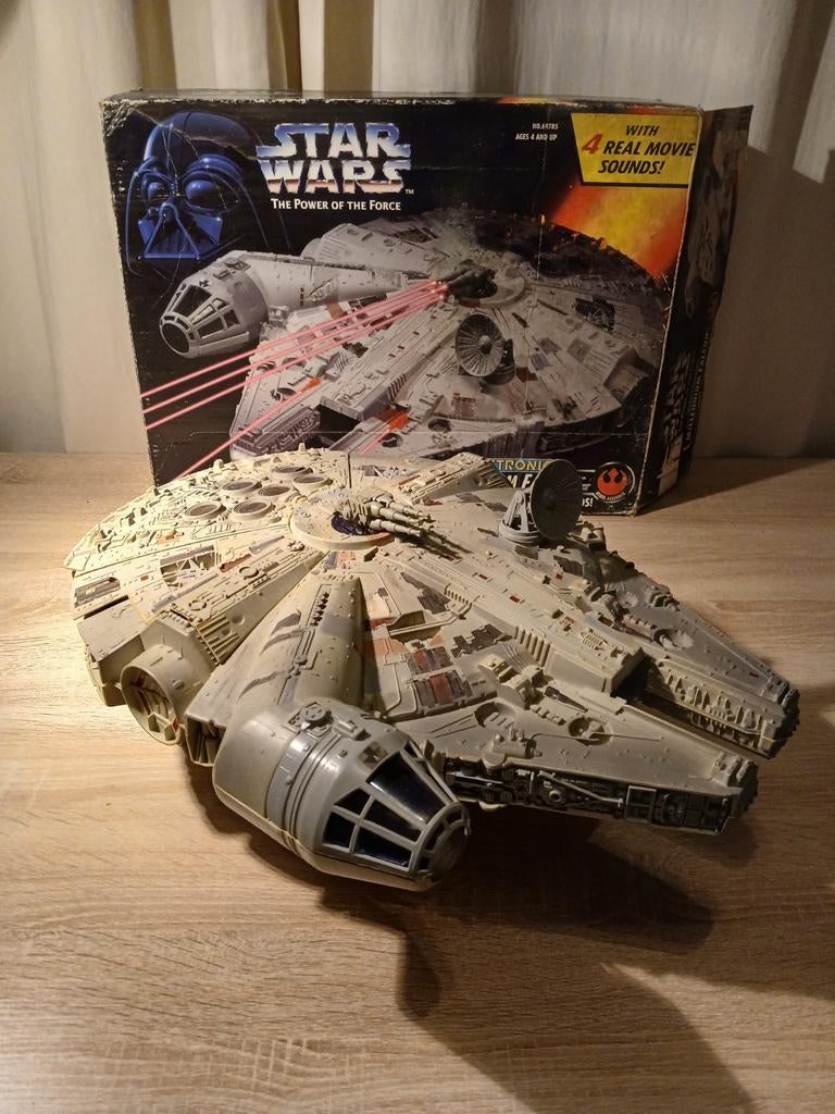 Millenium Falcón Tonka 1995, Collections, Enlèvement ou Envoi