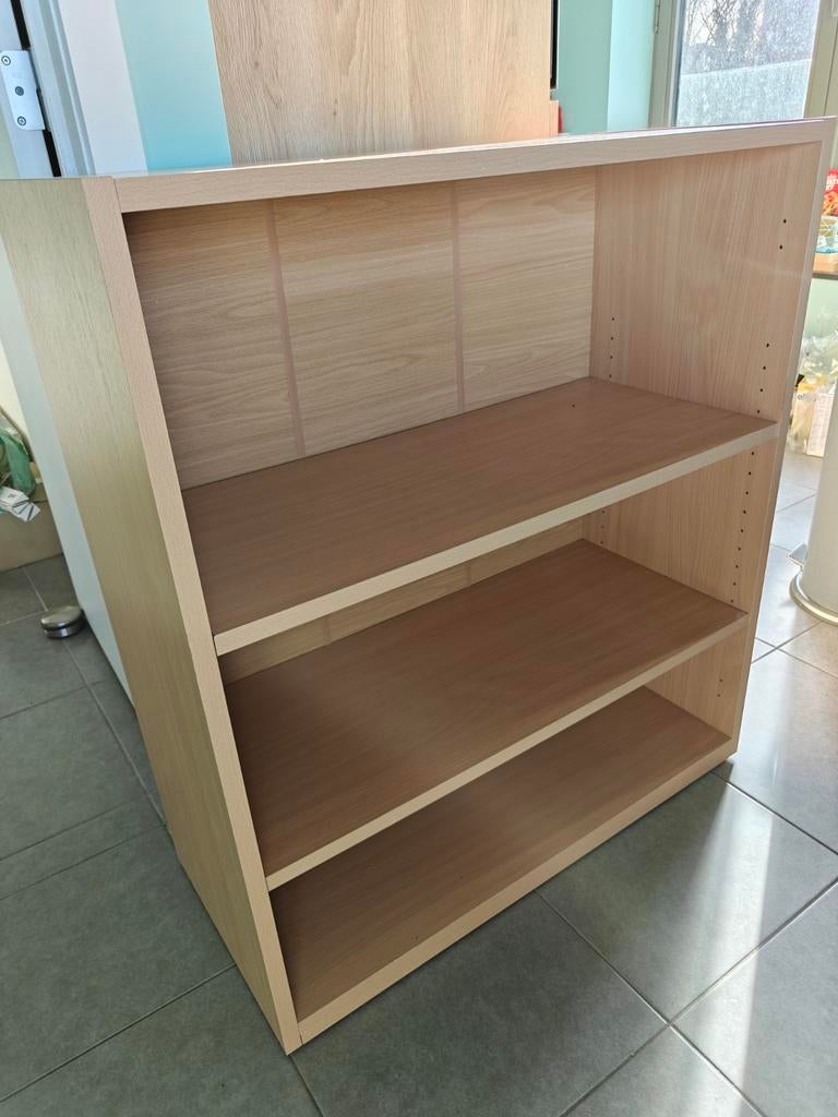 Modèle d'armoire Ikea inconnu, disparu pour cause de déménag, Enlèvement