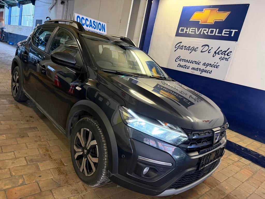 Dacia sandero Stepwey  1.0i  2022 euro6d 67 kw 97 cv, Autos, Dacia, Argent ou Gris, Achat, Euro 6, Entreprise