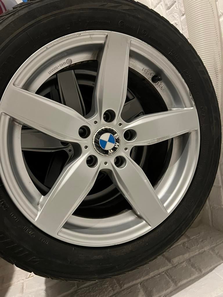 Jantes Bmw 225 55 17 avec pneus hiver, Autos : Pièces & Accessoires, Pneus & Jantes, Pneus et Jantes, Pneus hiver, Enlèvement ou Envoi