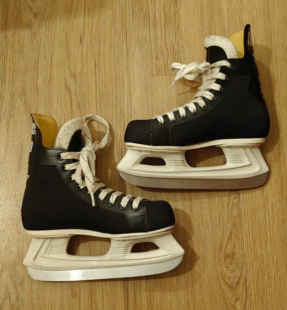 Kinder (hockey)schaatsen maat 34, Sport en Fitness, Schaatsen, Ophalen of Verzenden, Zo goed als nieuw, IJshockeyschaatsen