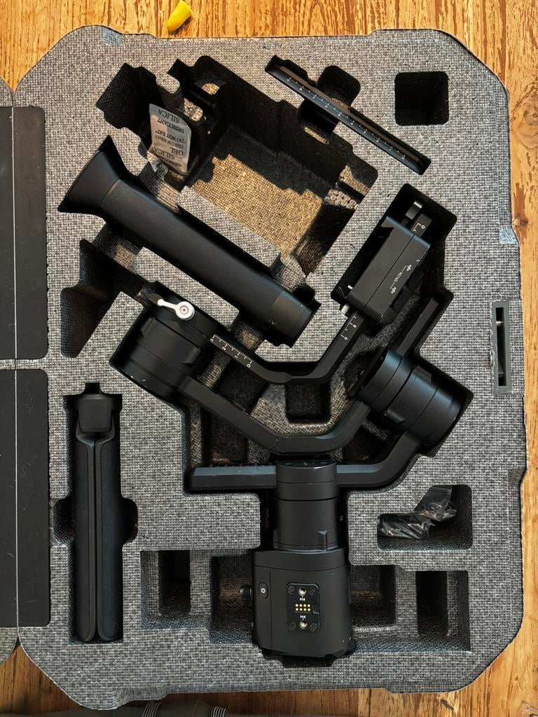 DJI Ronin S essential kit, Ophalen of Verzenden, Zo goed als nieuw