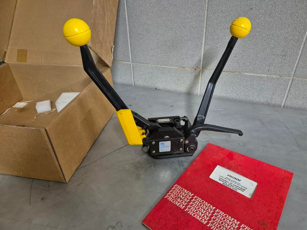 Fromm, Zegelloze staalband handapparaat / type A335, Doe-het-zelf en Bouw, Gereedschap | Handgereedschap, Ophalen